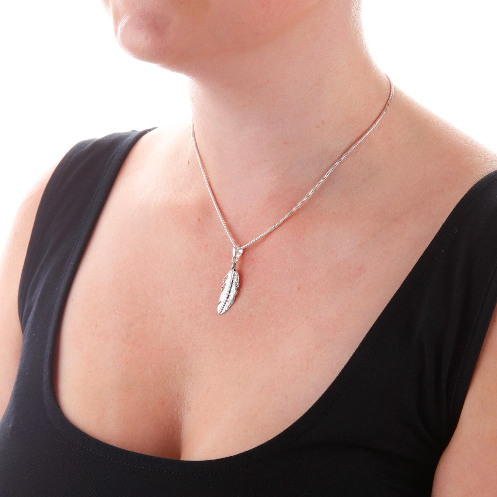 Silver Detailed Feather Pendant - Brighton Silver